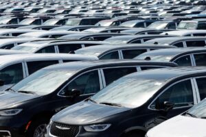 Read more about the article Canada Factory Sales Inch Up