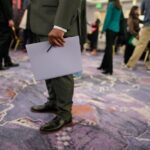 Read more about the article Economy watchers are once again turning to a patchwork of unofficial data as another federal spending impasse has suspended government figures