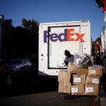 Read more about the article A FedEx lawsuit seeks to recover—with interest—the duties the logistics company paid under President Trump’s tariffs