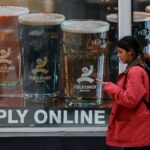 Read more about the article Canada Employment Drops in February, Lifting Jobless Rate