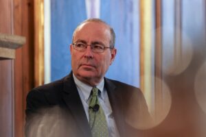 Read more about the article Fed’s Barkin Says Iran War Is Raising Economic Uncertainty