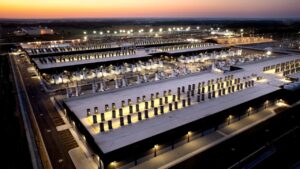 Read more about the article OECD Sees Rising Refinancing Risk as Bond Sales Surge