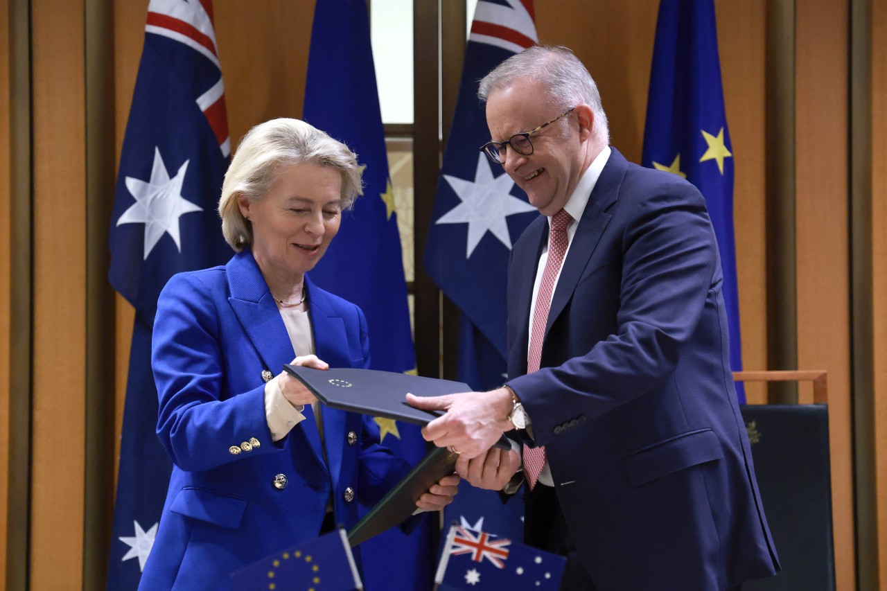 You are currently viewing EU and Australia Sign Free-Trade Agreement, Security Deal