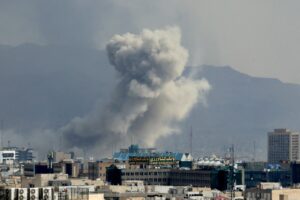 Read more about the article Developments in Middle East Make Global Outlook More Uncertain, IMF Says