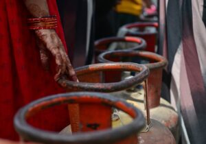 Read more about the article WTO Sees Trade and Growth Slowing More Sharply if Middle East Conflict Persists