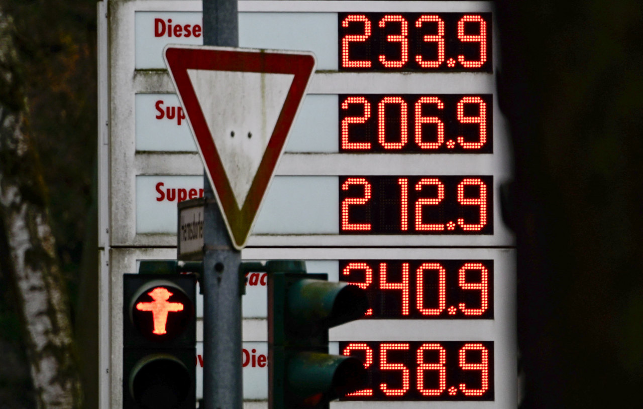 You are currently viewing Eurozone Inflation Jumps as Iran War Cranks Energy Prices Higher