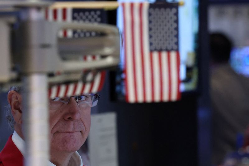 You are currently viewing Morning Bid: War-weary markets filter out noise