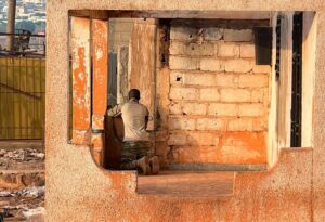 Read more about the article Mali army bases hit in large-scale attacks claimed by al Qaeda-linked militants