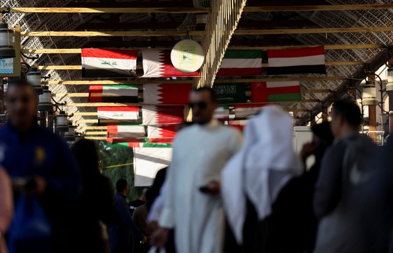 You are currently viewing Gulf leaders to meet in Saudi Arabia to discuss response to Iranian strikes