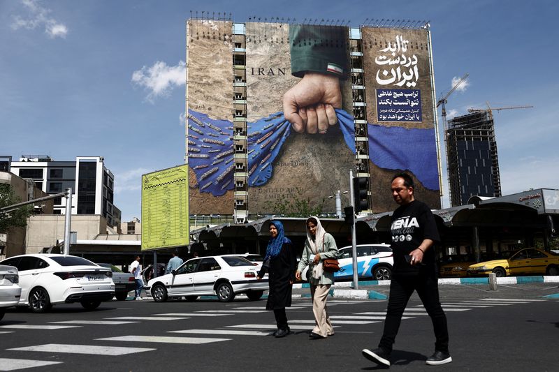 You are currently viewing Iranian economic collapse may come too late for Trump