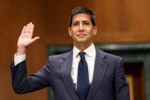 Read more about the article Here are the moments that stood out at the Senate Banking Committee’s hearing on Kevin Warsh’s bid to become Fed chairman