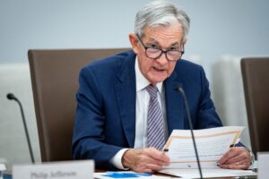 Read more about the article The cease-fire between the U.S. and Iran offers a chance to defuse the latest serious threat to the global economy. But for the Federal Reserve, it may have replaced one problem with another.