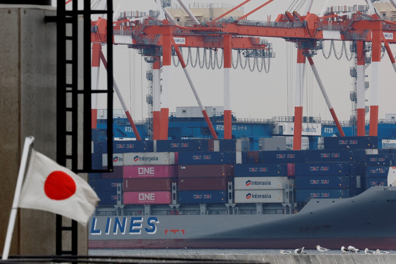 You are currently viewing Japan’s Exports and Imports Grow in March