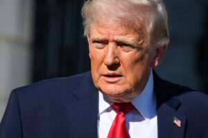 Read more about the article President Trump and his advisers have been considering the Wall Street and Main Street impact of continued fighting in the Middle East