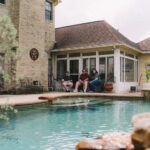 Read more about the article Research shows that the ranks of the affluent have grown markedly, while the lower rungs of the middle class have shrunk