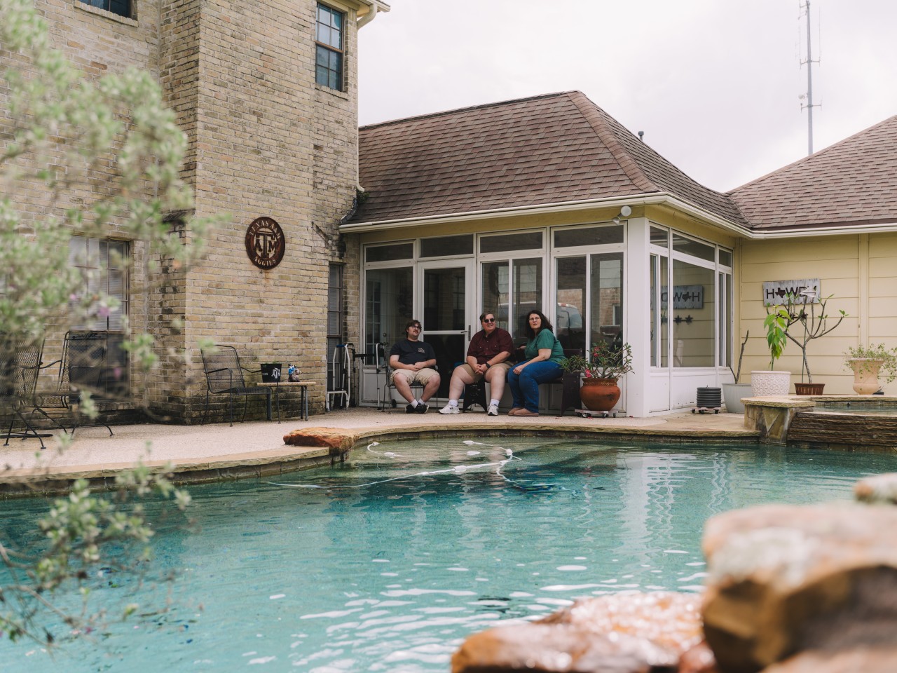 You are currently viewing Research shows that the ranks of the affluent have grown markedly, while the lower rungs of the middle class have shrunk