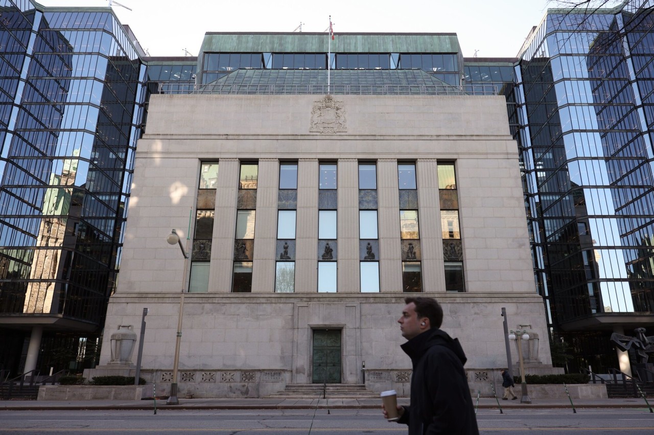 You are currently viewing Bank of Canada to Hold Rates Steady While War Worries Brew