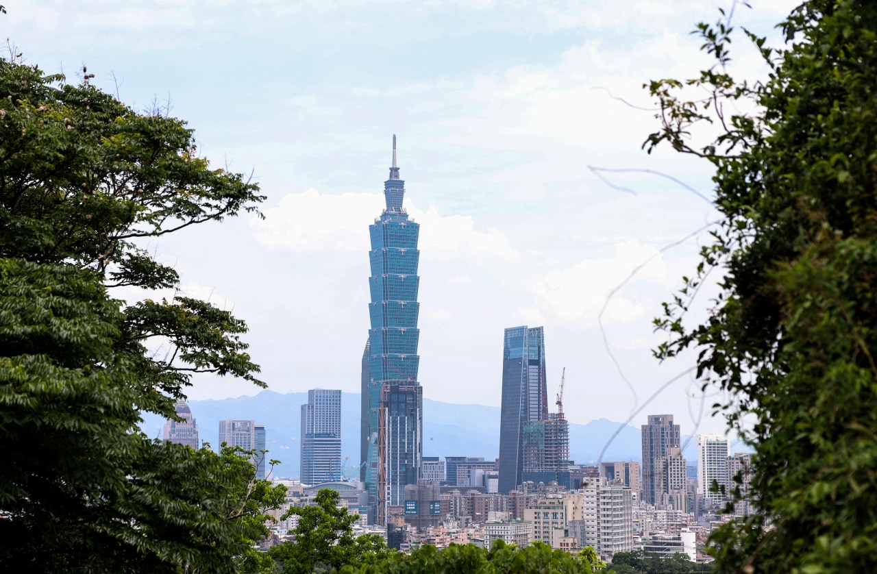 You are currently viewing Taiwan Posts Robust First-Quarter Growth as AI Demand Supports