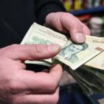 Read more about the article Iran is demanding that oil tankers passing through the Strait of Hormuz pay a toll in cryptocurrency, highlighting its importance to the Iranian regime and economy