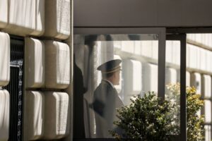 Read more about the article New York City doormen and building owners reached a deal late Friday, avoiding a strike but showing how the affordability crunch is squeezing nearly everyone who lives or works there