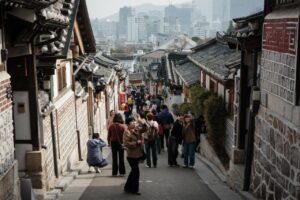 Read more about the article South Korea’s Economy Rebounds Amid Middle East War Risks