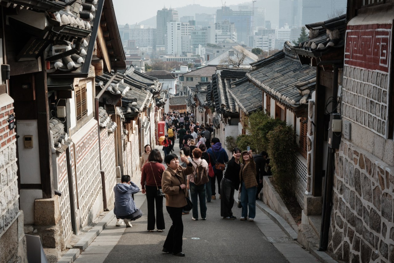 You are currently viewing South Korea’s Economy Rebounds Amid Middle East War Risks