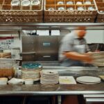 Read more about the article The immigration crackdown and tepid interest among teens make it harder than ever for restaurants to find someone to wash the dishes