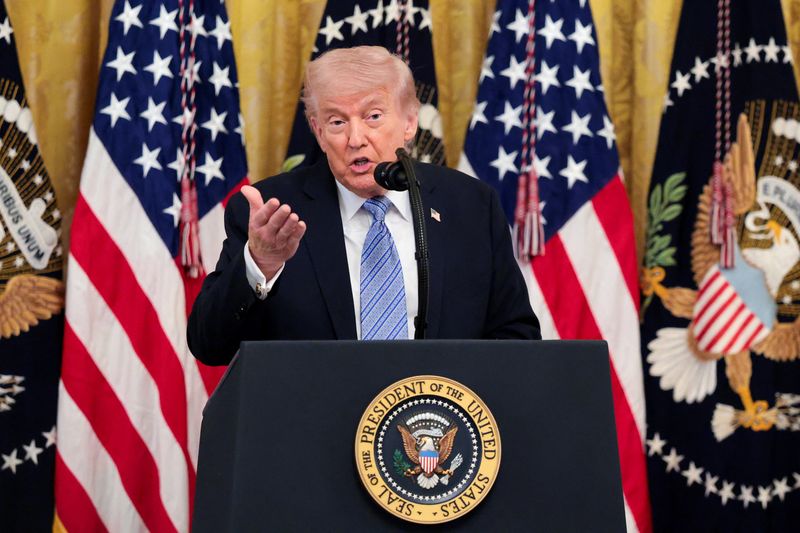 You are currently viewing Trump calls Xi meeting important trip, says US leads in AI