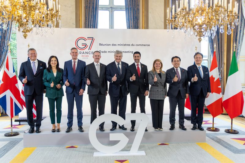 You are currently viewing G7 trade talks target critical minerals as US-EU tariff rift strains unity
