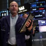 Read more about the article Morning Bid: Chip frenzy goes global