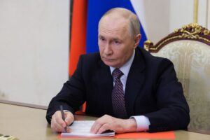 Read more about the article Putin says he thinks Russia-Ukraine war is coming to an end