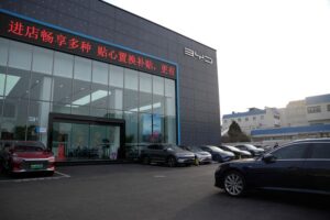 Read more about the article China’s car sales drop for seventh month in April; exports roar