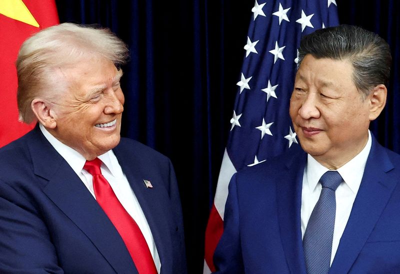 You are currently viewing Factbox-Iran war raises stakes for US and China ahead of Trump–Xi talks