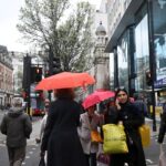 Read more about the article UK consumers cut spending for first time since late 2024, Barclays card data shows