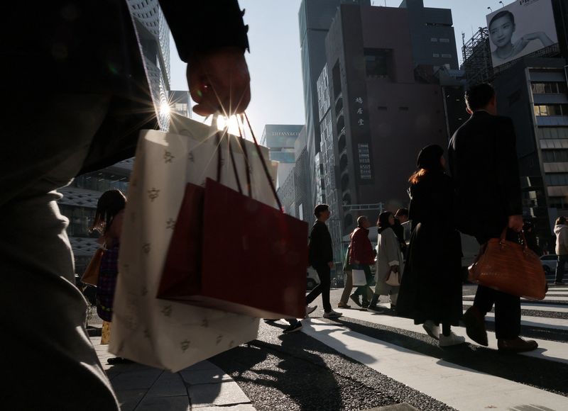 You are currently viewing Japan March household spending falls 2.9% year/year
