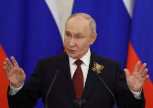 Read more about the article Kremlin repeats Putin’s assertion that Ukraine war is nearly over after Zelenskiy casts doubt