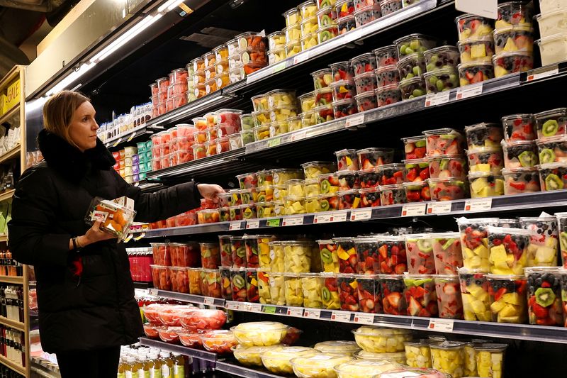 You are currently viewing Hot April producer price number adds to inflation worries