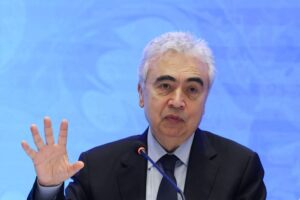 Read more about the article Oil market could hit ’red zone’ in July-August, IEA chief says