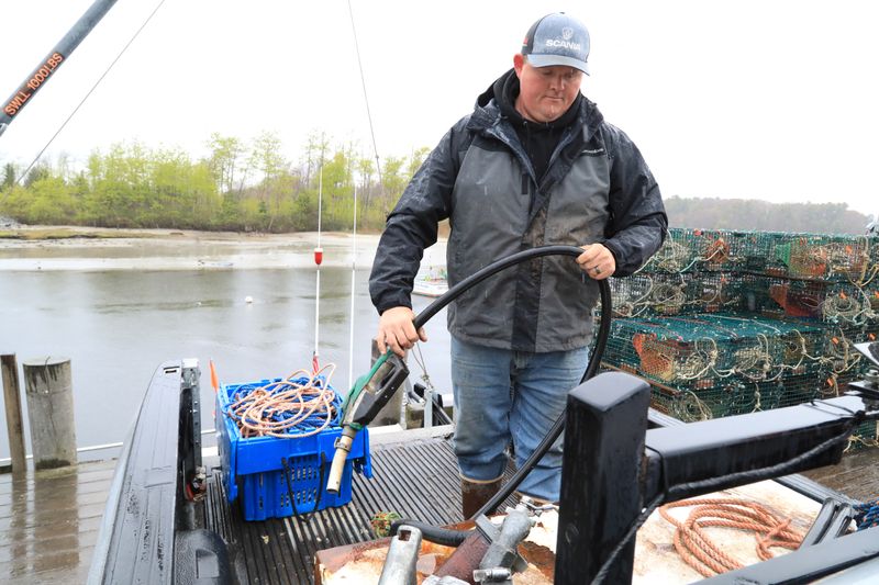 You are currently viewing Fishing boats worldwide tuck dockside as diesel prices surge on Iran war
