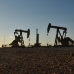 Read more about the article Oil pulls back as traders look for progress on US-Iran talks