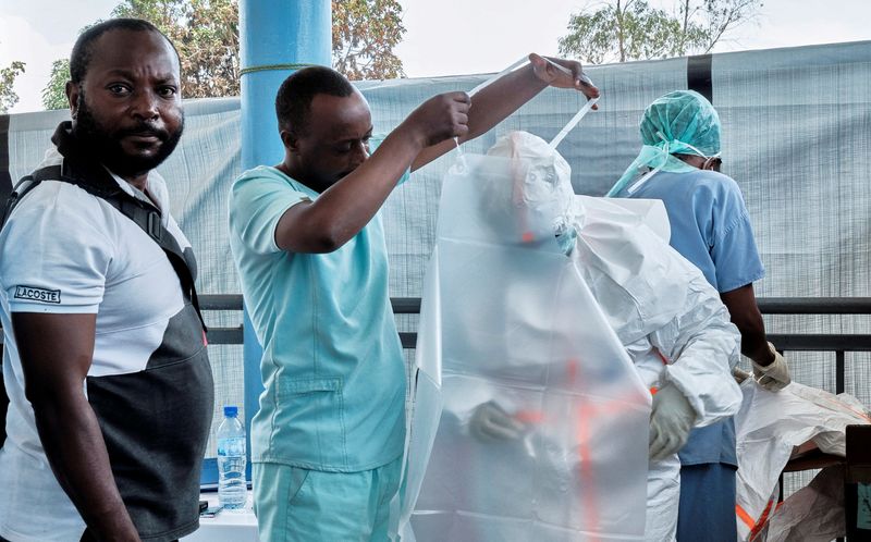 You are currently viewing WHO chief rallies community in Congo’s Ebola response, calls for more funding