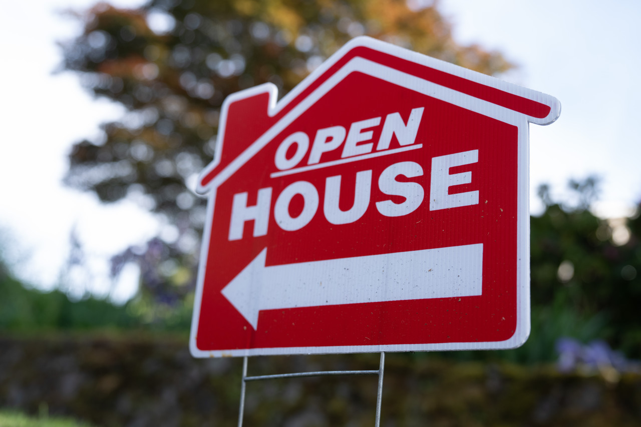 You are currently viewing War with Iran has halted a hard-won improvement in housing affordability. The problem is rising mortgage rates on the back of worries that the energy crisis will stoke inflation. Read more in today's Markets A.M. newsletter: