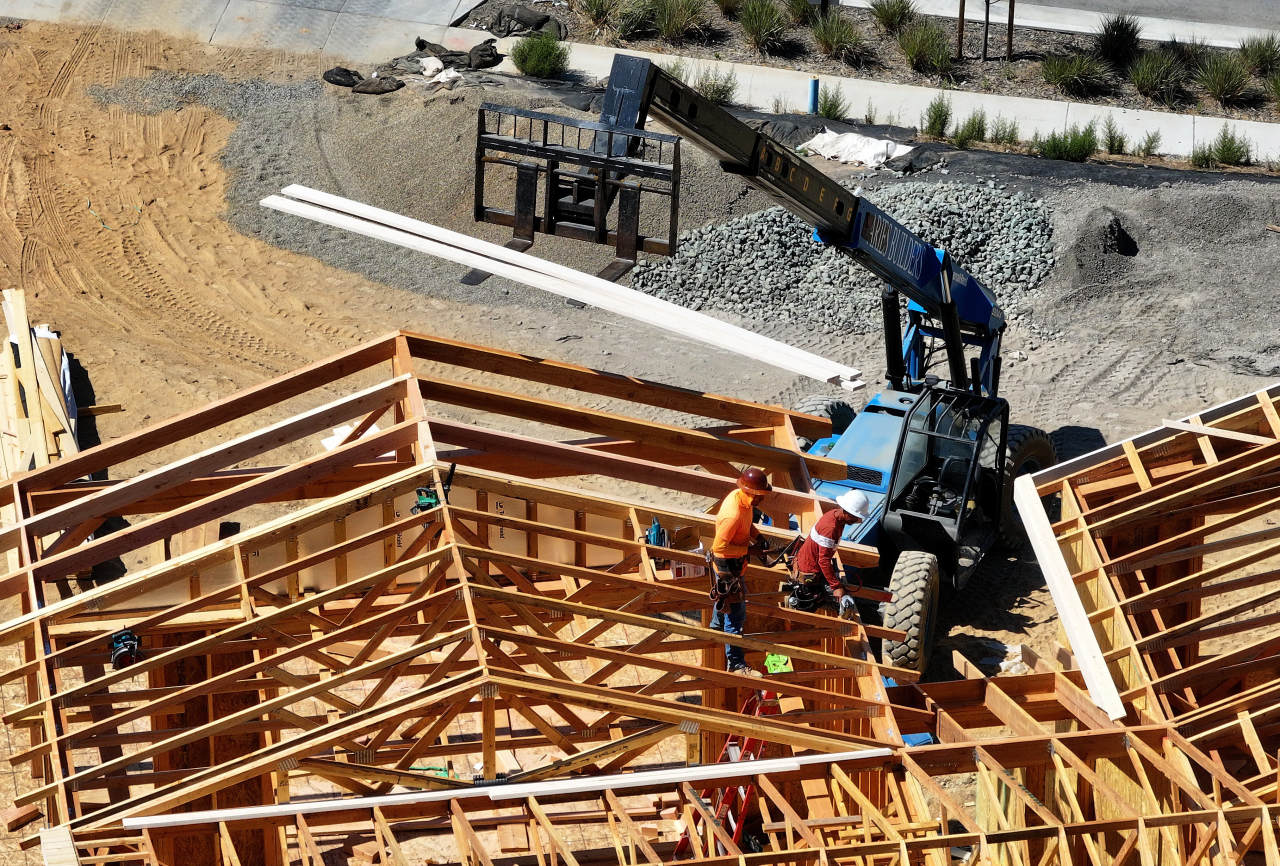 You are currently viewing U.S. Home Builder Sentiment Improved in May But Affordability Challenges Persist