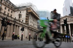 Read more about the article UK firms predict slower rise in prices than in April, BoE survey shows