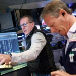 Read more about the article Morning Bid: Chip chill, jobs heat and war