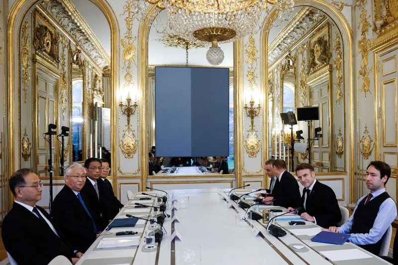 You are currently viewing China joins Macron-led video call in rare economic talks ahead of G7 summit in France