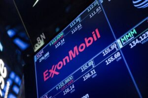 Read more about the article Exxon Mobil set to place Alex Volkov as head of global trading, sources say