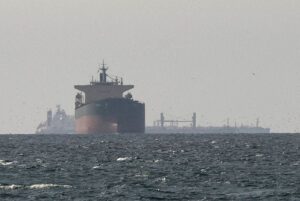 Read more about the article Oil slips over 4% after US, Iran reach peace deal, reopen Strait of Hormuz