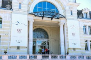 Read more about the article Factbox-What you should know about G7 host town Evian-Les-Bains