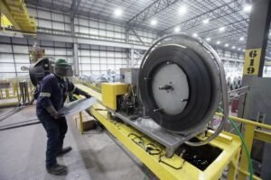 Read more about the article US manufacturing output unchanged in May after large gain in April